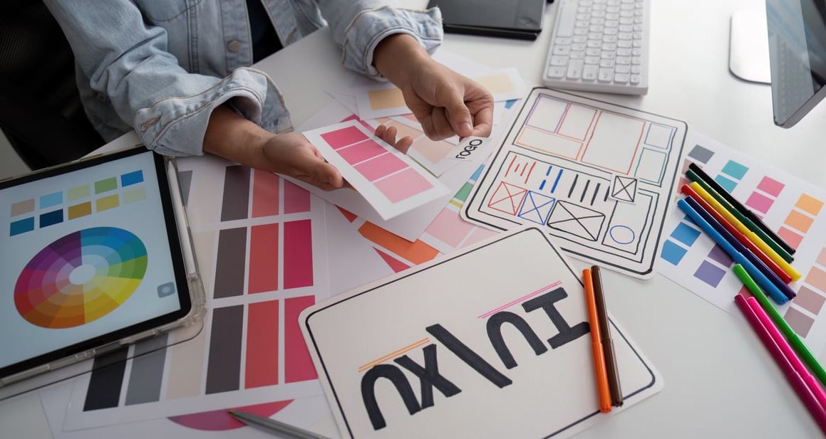 logo design sketch